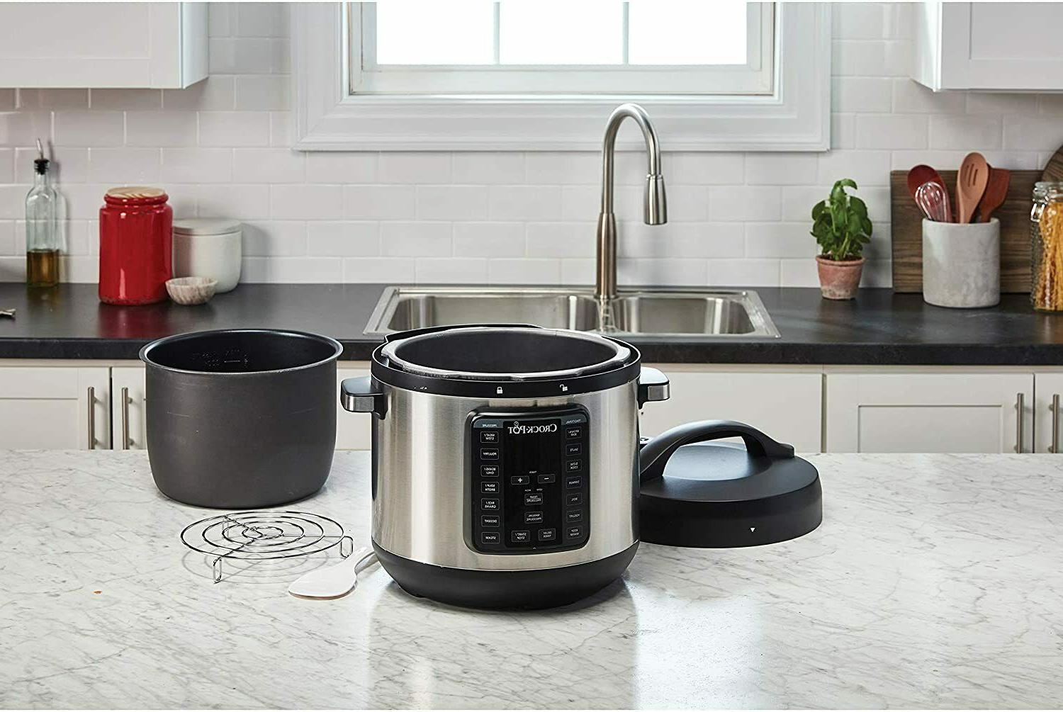 Crock-pot 8-Quart Express Programmable Cooker